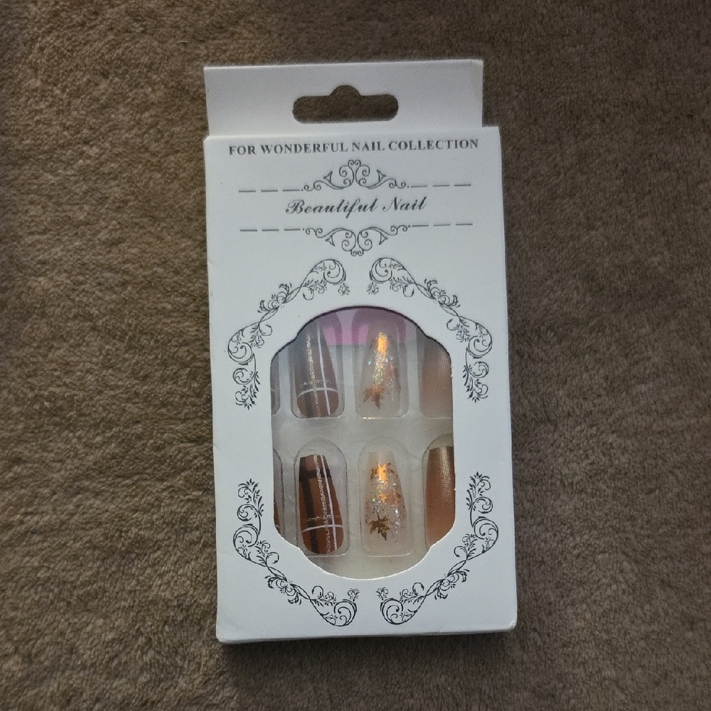 🔥5 For $40 NWT Press On Nail Set